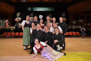 Unsere Tanzpaare mit zwei Tänzern von der VTG Hollenstein